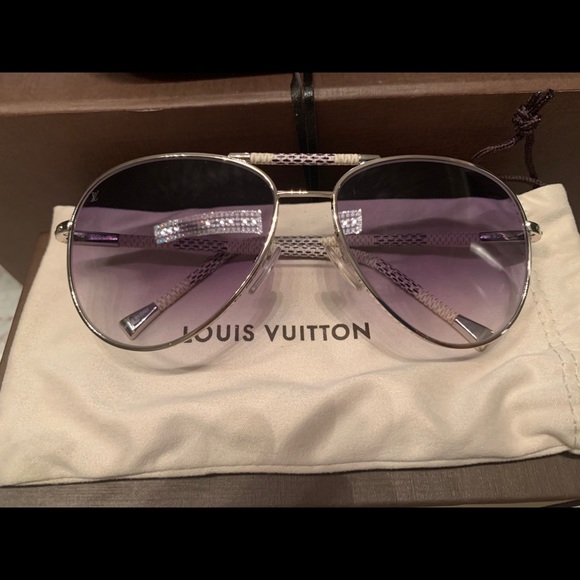 Louis Vuitton Damier Aviator Glasses - Picture 1 of 6